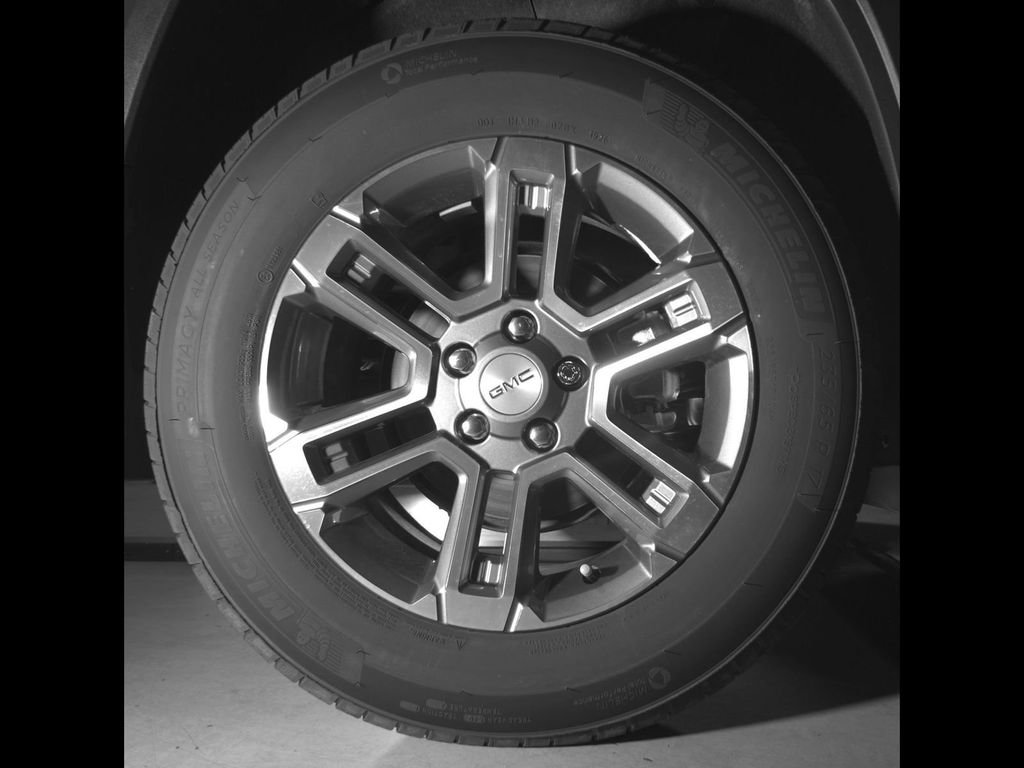 New 2027 GMC Terrain Elevation AWD/4WD image 14