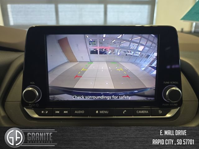 Used 2023 Nissan Rogue SV AWD/4WD image 20