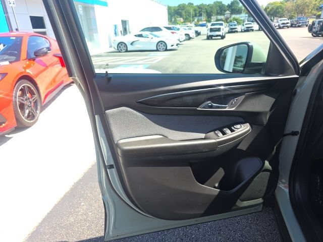 Used 2026 Chevrolet TrailBlazer LT AWD/4WD image 15