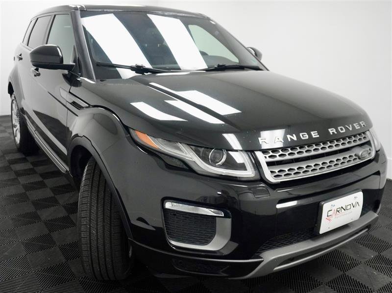 Used 2017 Land Rover Range Rover Evoque SE image 10