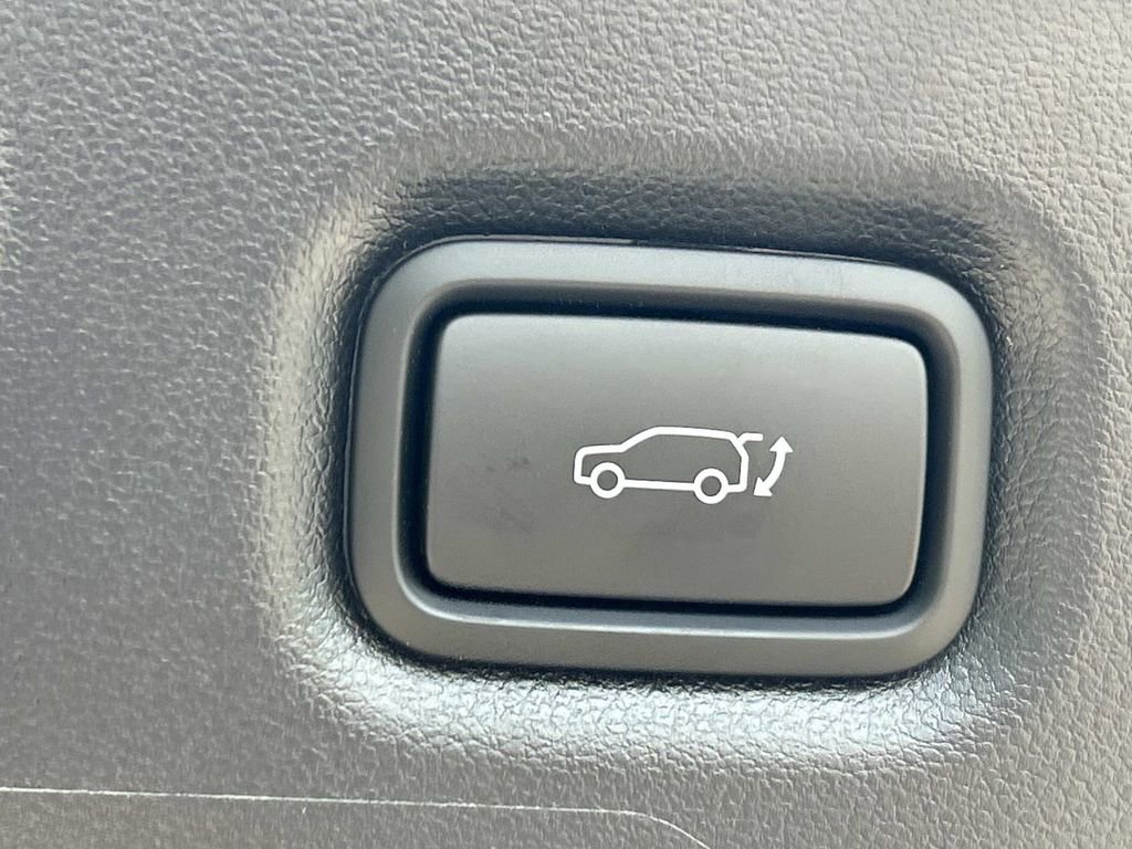 New 2026 Hyundai Ioniq 5 SEL AWD/4WD image 13