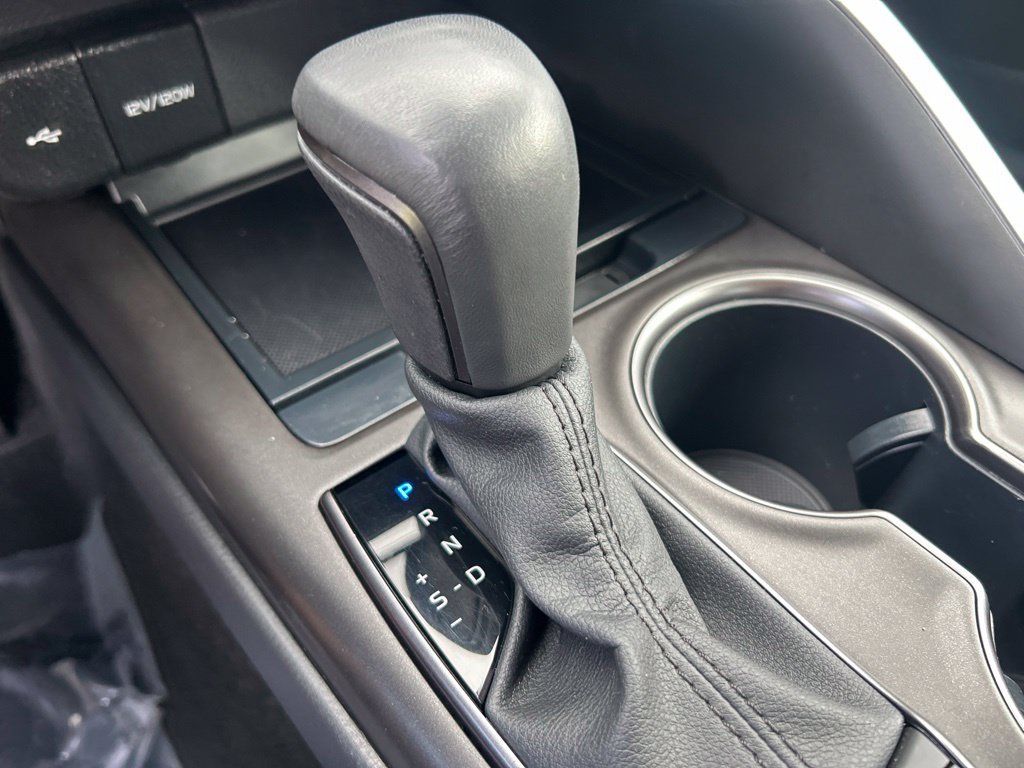 Used 2024 Toyota Camry SE FWD image 23