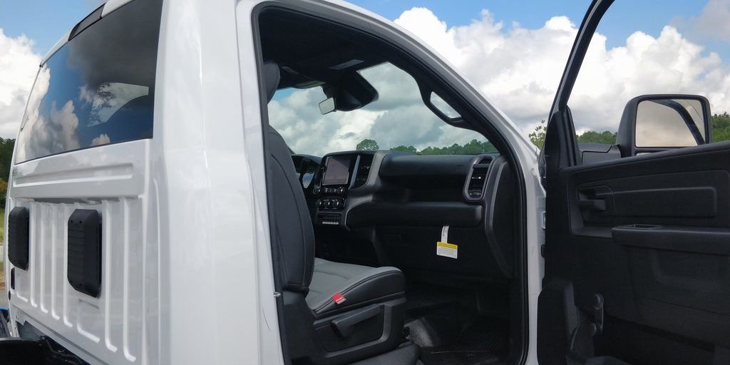 New 2025 RAM 4500 Tradesman w/ Chrome Appearance Group image 29