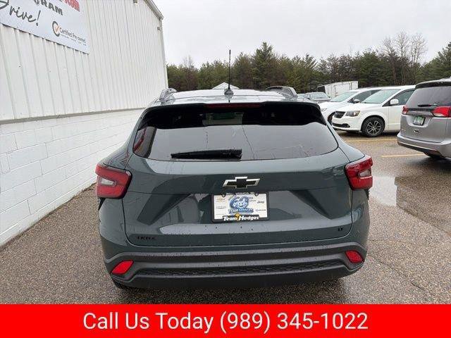 New 2026 Chevrolet Trax LT w/ Midnight Edition image 8