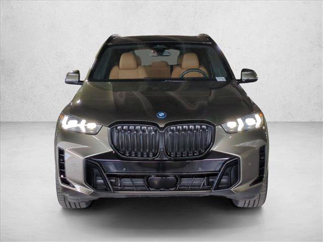 Used 2024 BMW X5 xDrive50e w/ M Sport Package AWD/4WD image 2