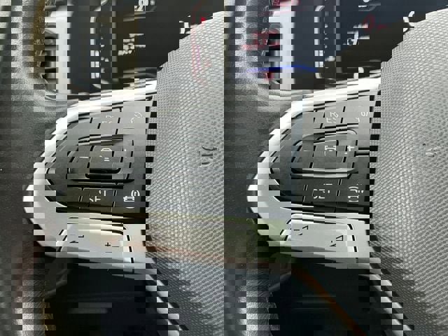 Used 2021 Volkswagen Atlas SEL image 14