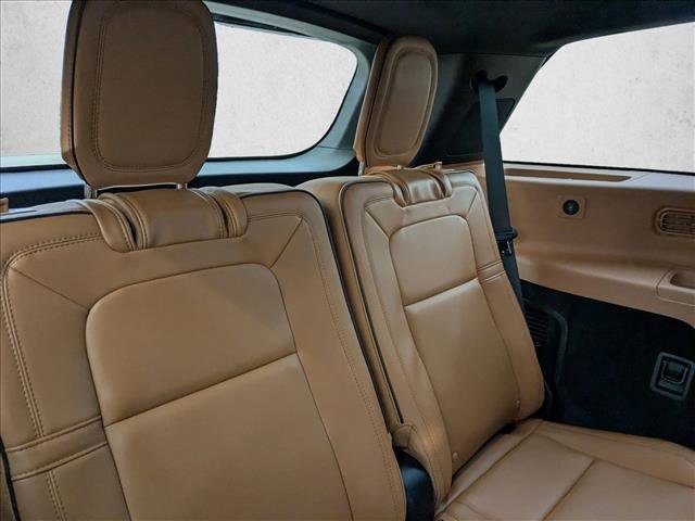 Used 2025 Lincoln Aviator Black Label image 21