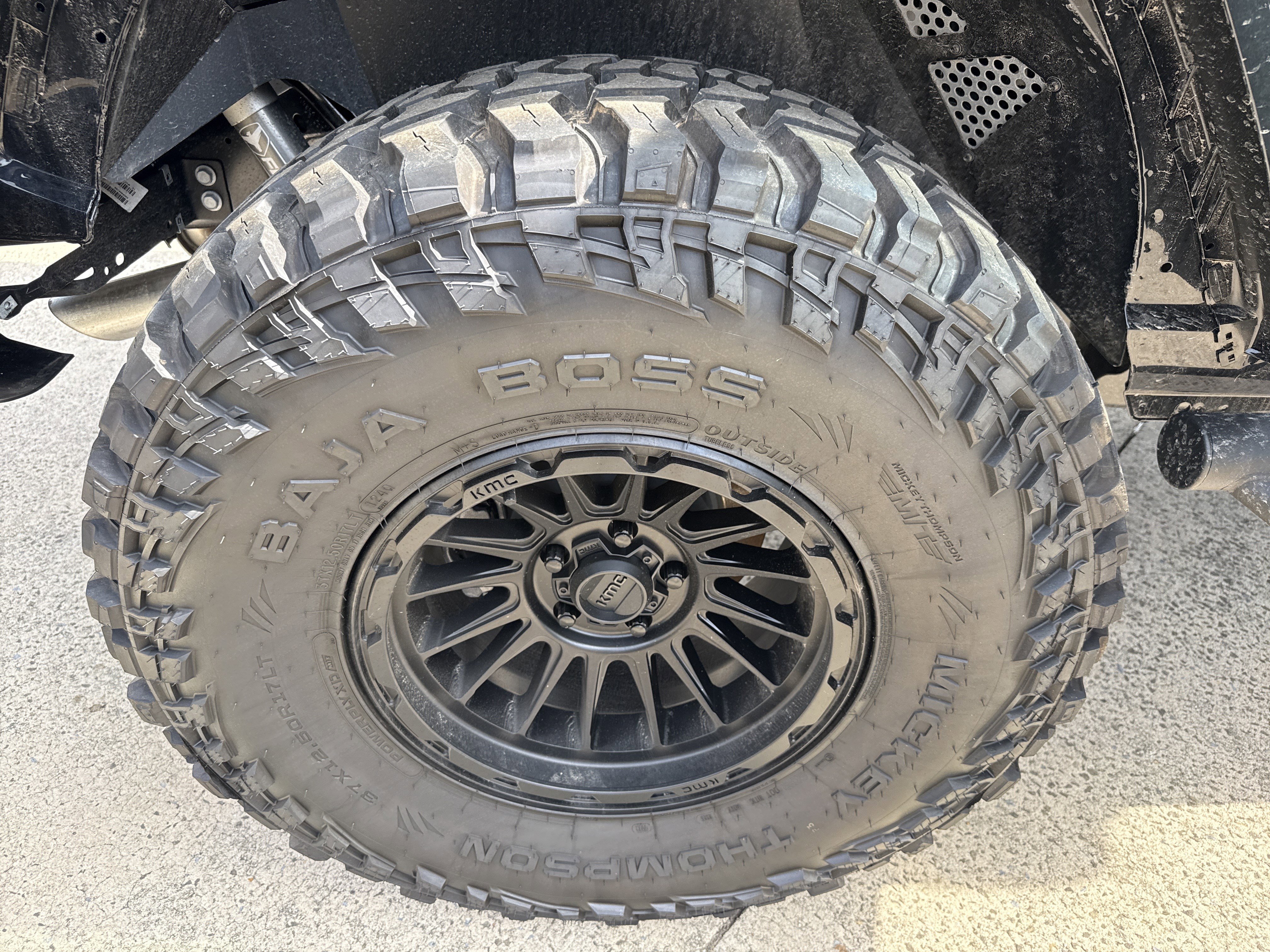 New 2025 Jeep Wrangler Unlimited Rubicon w/ Steel Bumper Group AWD/4WD image 24