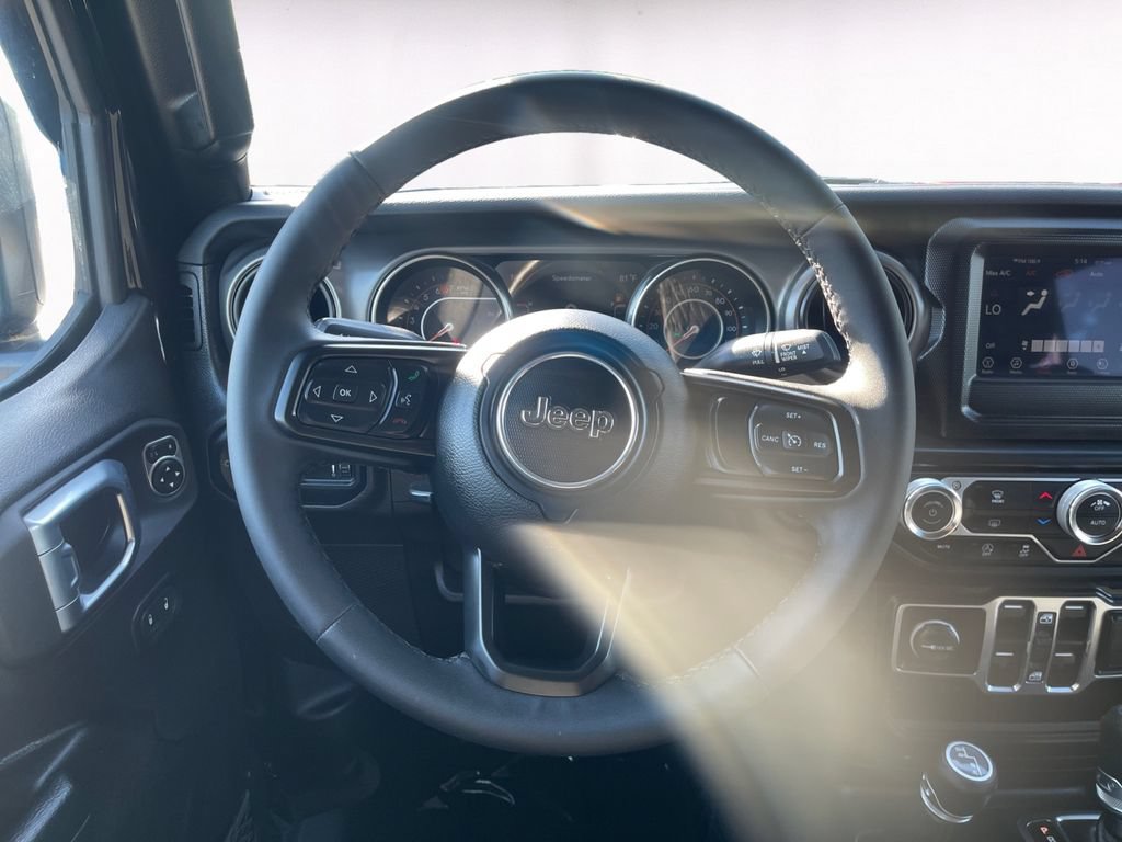 Used 2023 Jeep Wrangler Unlimited Sport AWD/4WD image 12