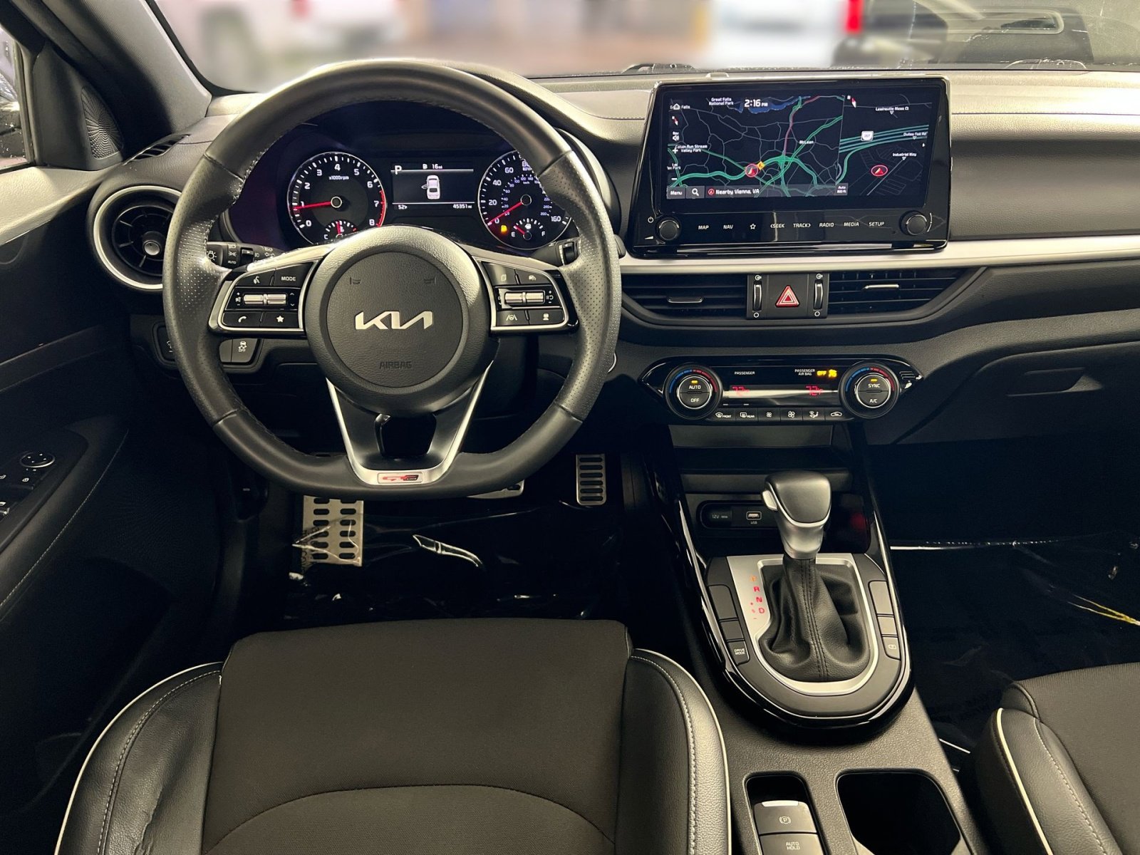 Used 2024 Kia Forte GT-Line image 23