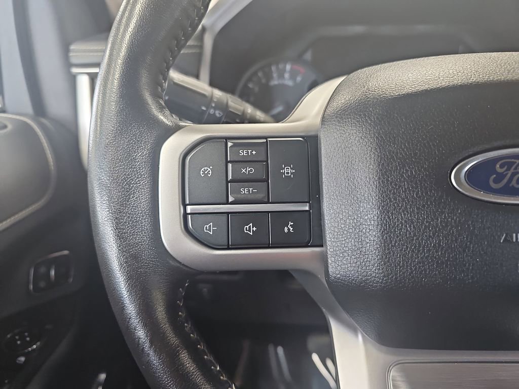 Used 2024 Ford Expedition Max XLT AWD/4WD image 17