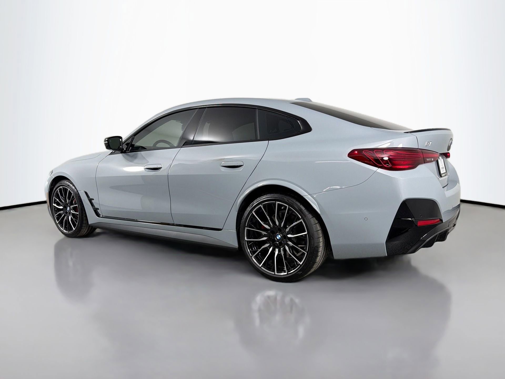 New 2026 BMW i4 M60 image 7