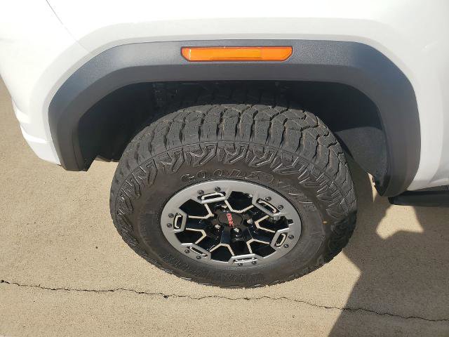 New 2026 GMC Canyon AT4X image 40