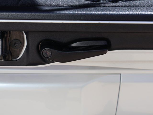 Used 2021 Lexus LX 570 4WD w/ Luxury Package image 22