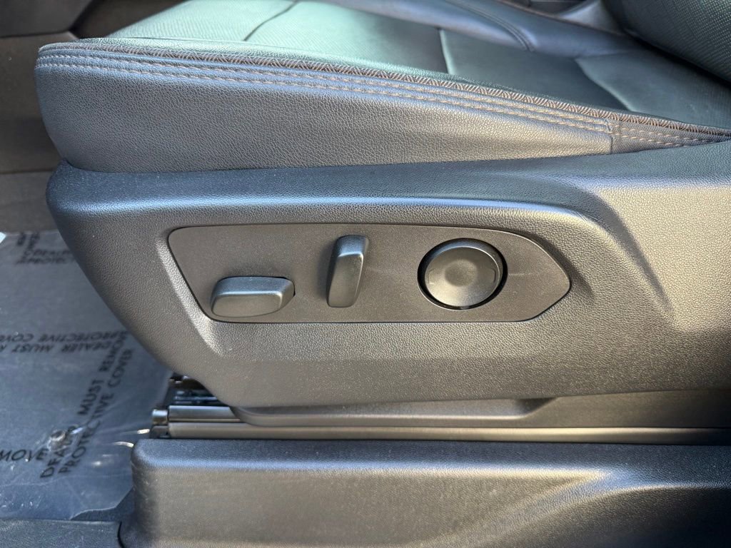 Used 2023 Chevrolet Tahoe High Country image 7