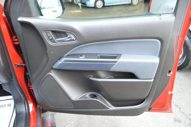 Used 2015 Chevrolet Colorado Z71 image 31