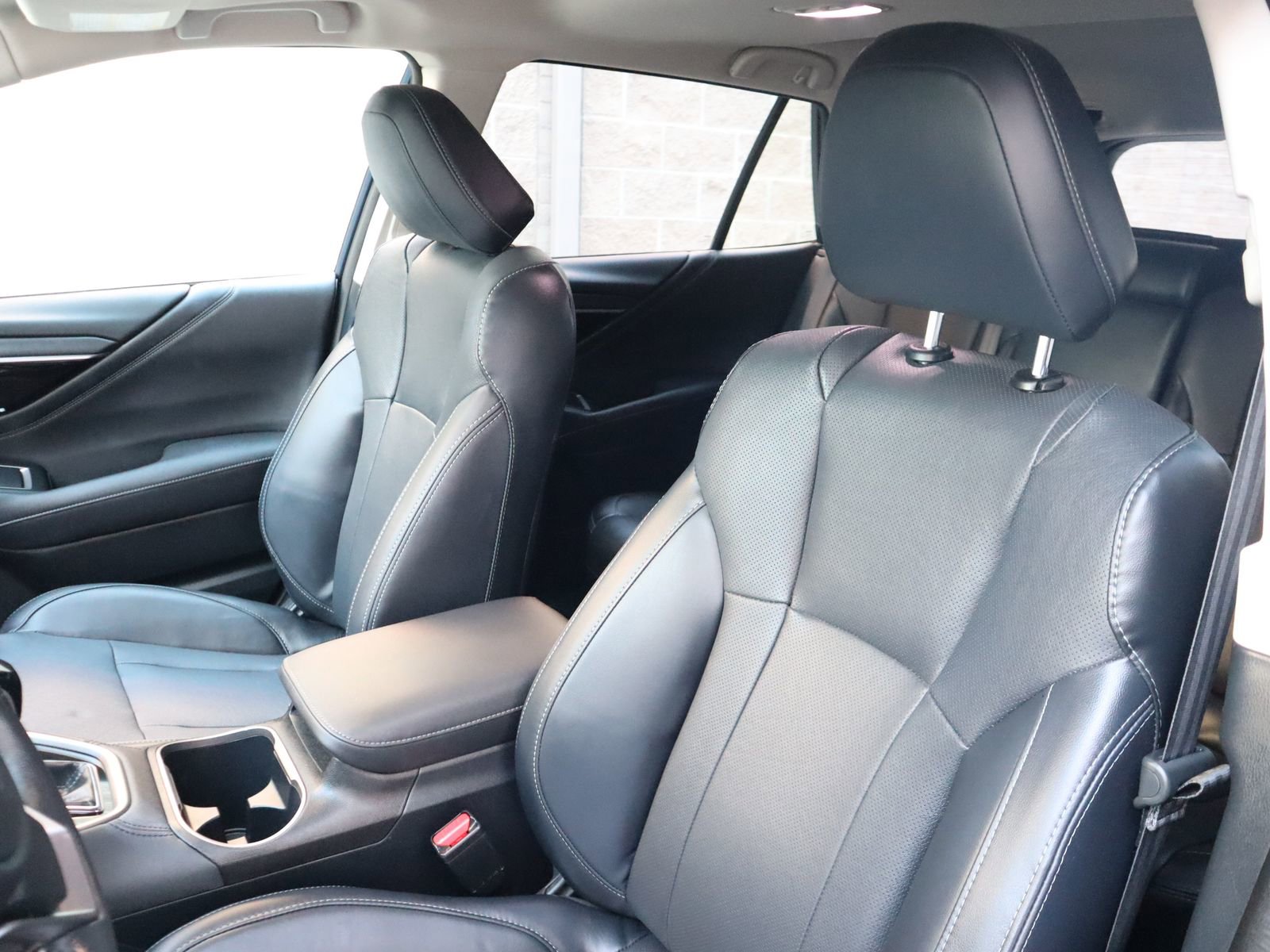 Used 2024 Subaru Outback Limited image 30