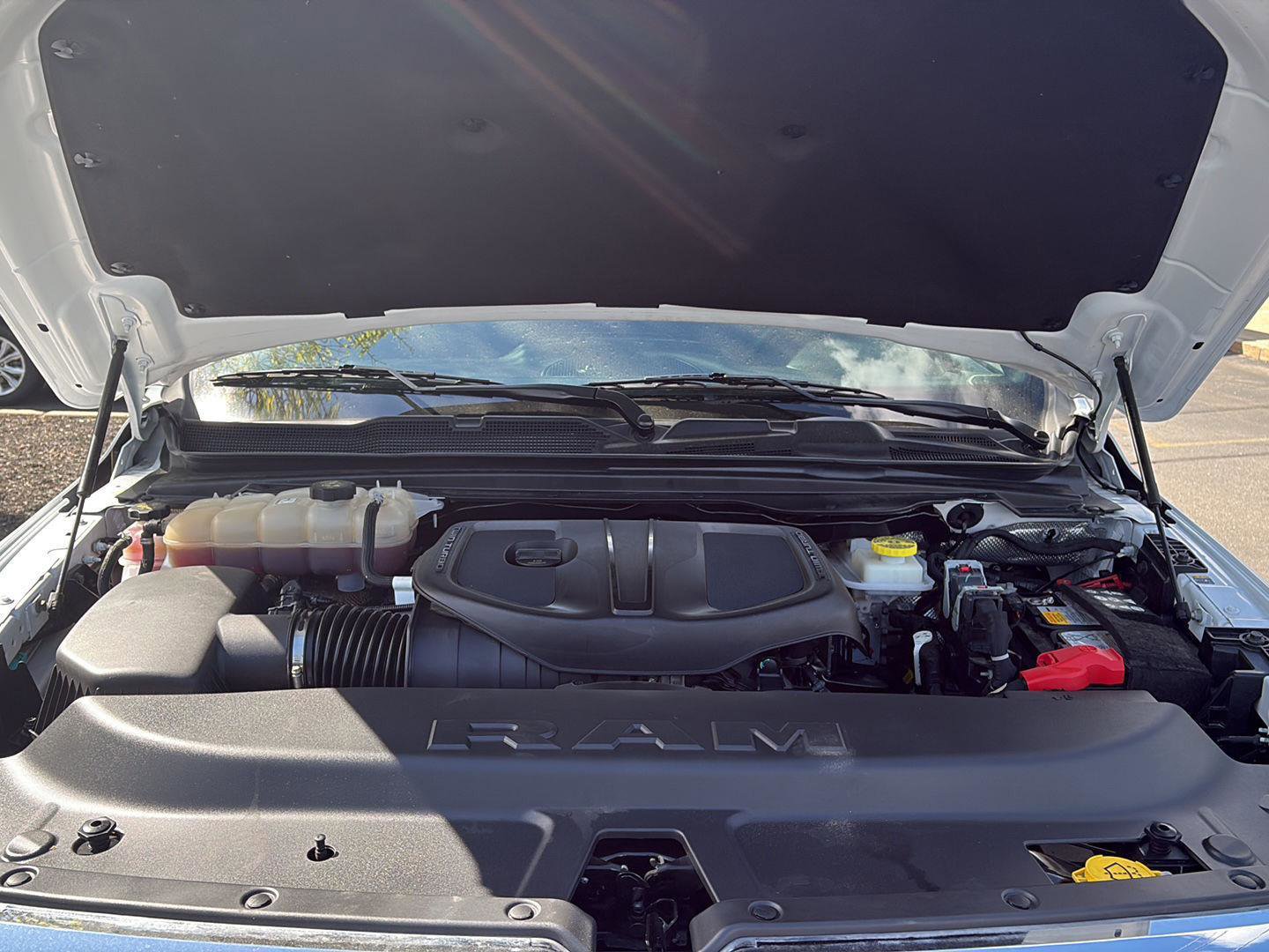 Used 2025 RAM 1500 Big Horn AWD/4WD image 15