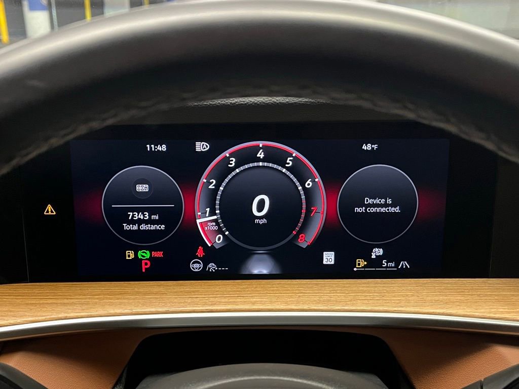 Certified 2025 Volkswagen Tiguan SEL R-Line image 24