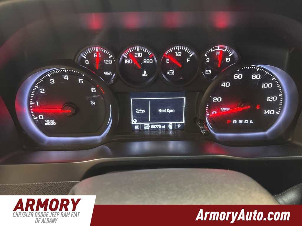 Used 2020 Chevrolet Silverado 1500 Custom w/ Custom Value Package image 14