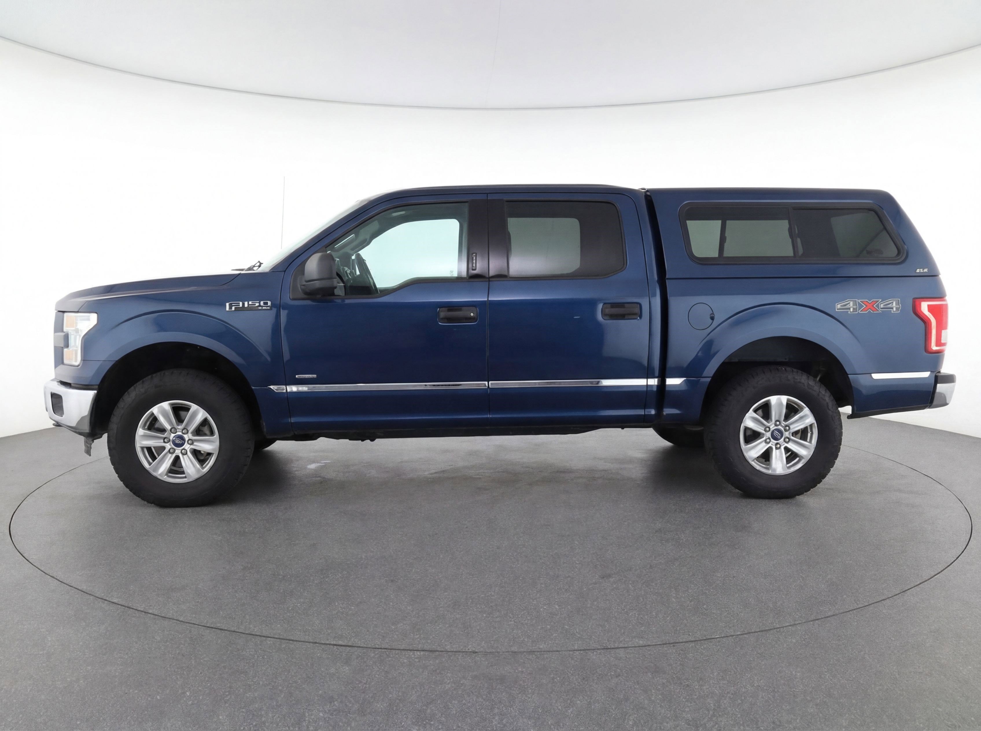 Used 2015 Ford F150 XLT w/ Trailer Tow Package AWD/4WD image 6