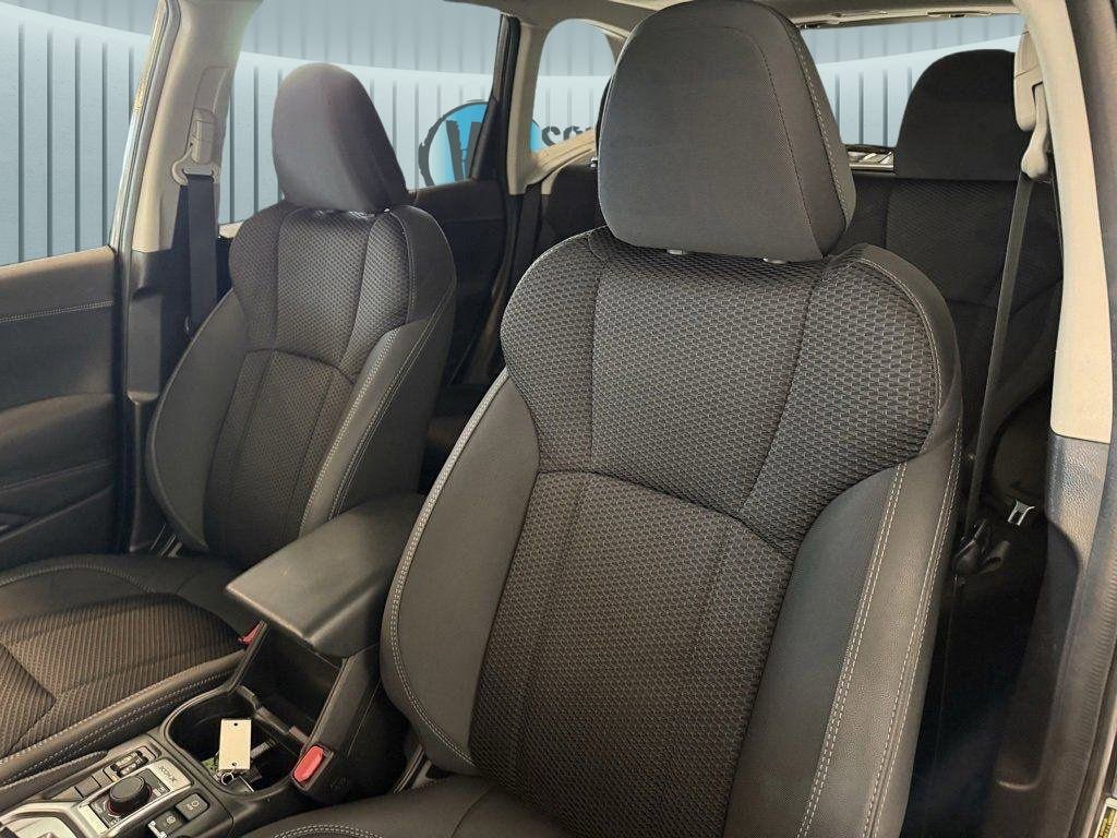 Used 2024 Subaru Forester Premium image 21