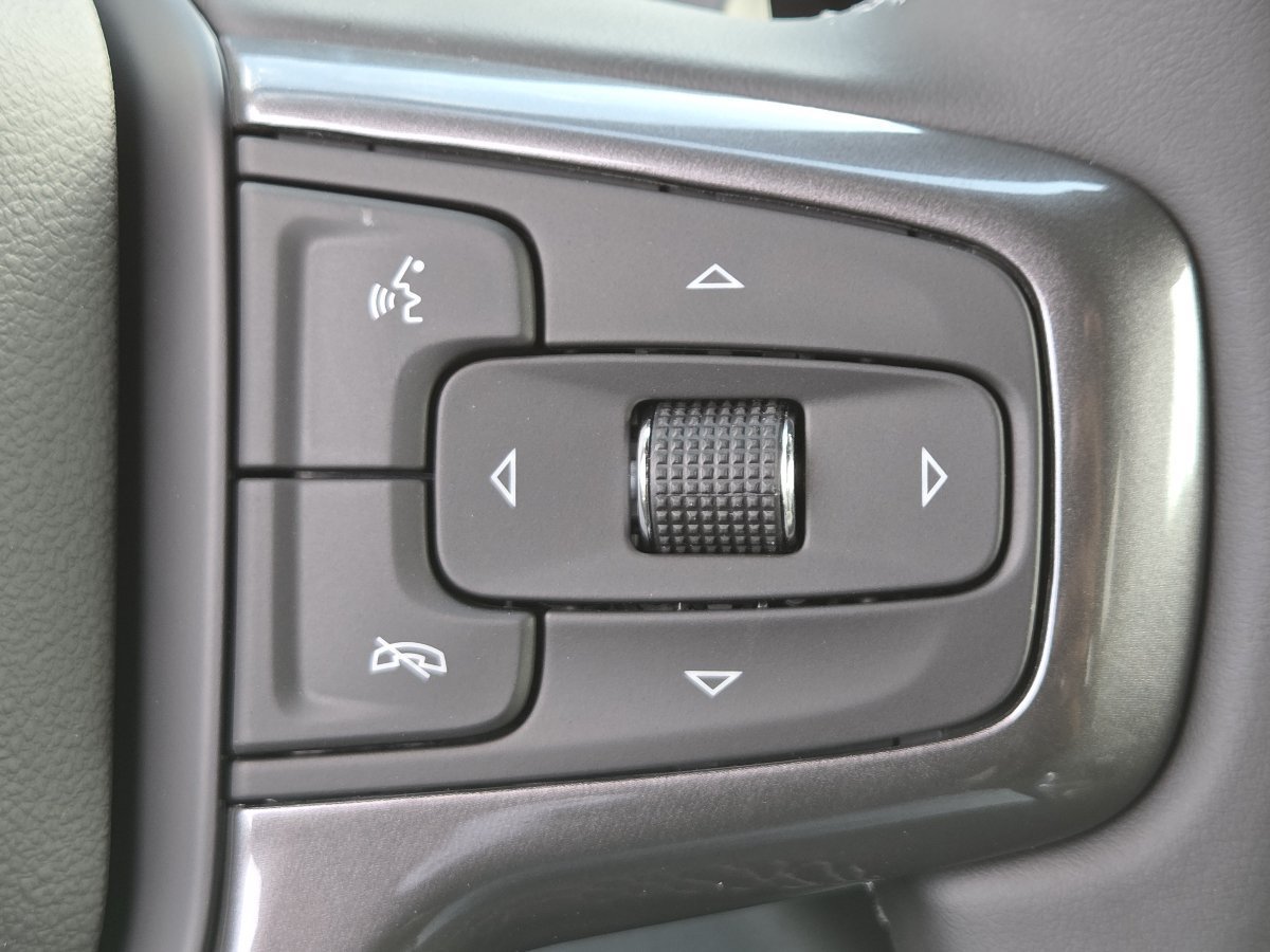 New 2026 Chevrolet Silverado 1500 High Country AWD/4WD image 34