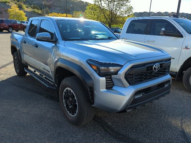 Used 2024 Toyota Tacoma TRD Off-Road w/ TRD Off Road Upgrade Package AWD/4WD image 2