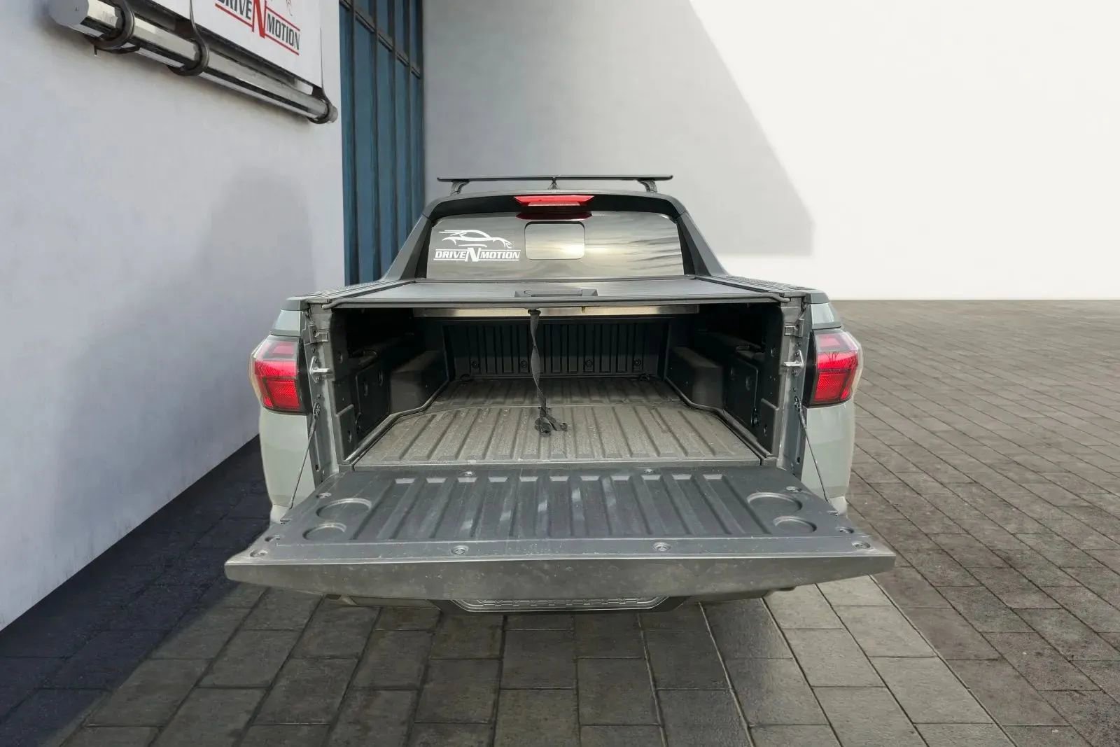 Used 2024 Hyundai Santa Cruz Night image 20