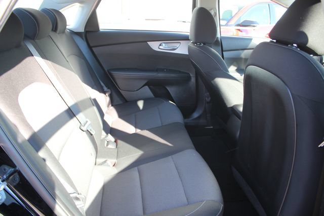 Used 2023 Kia Forte LXS FWD image 28