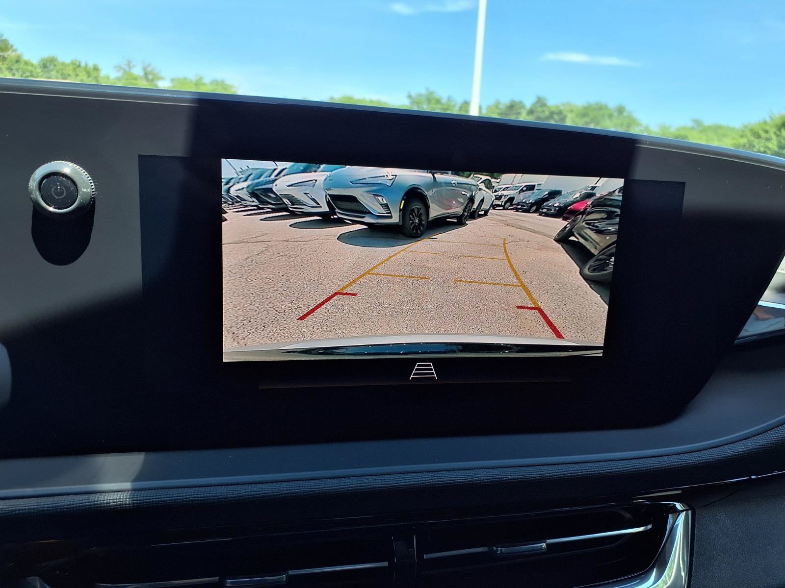 New 2026 Buick Envista Sport Touring w/ Convenience I Package FWD image 4