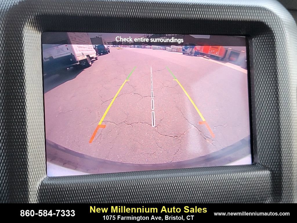 Used 2019 Jeep Wrangler Unlimited Sahara image 19