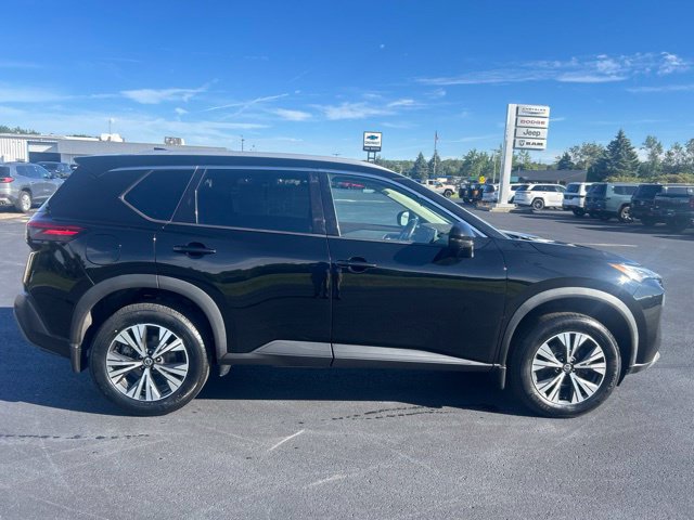 Used 2021 Nissan Rogue SV AWD/4WD image 8