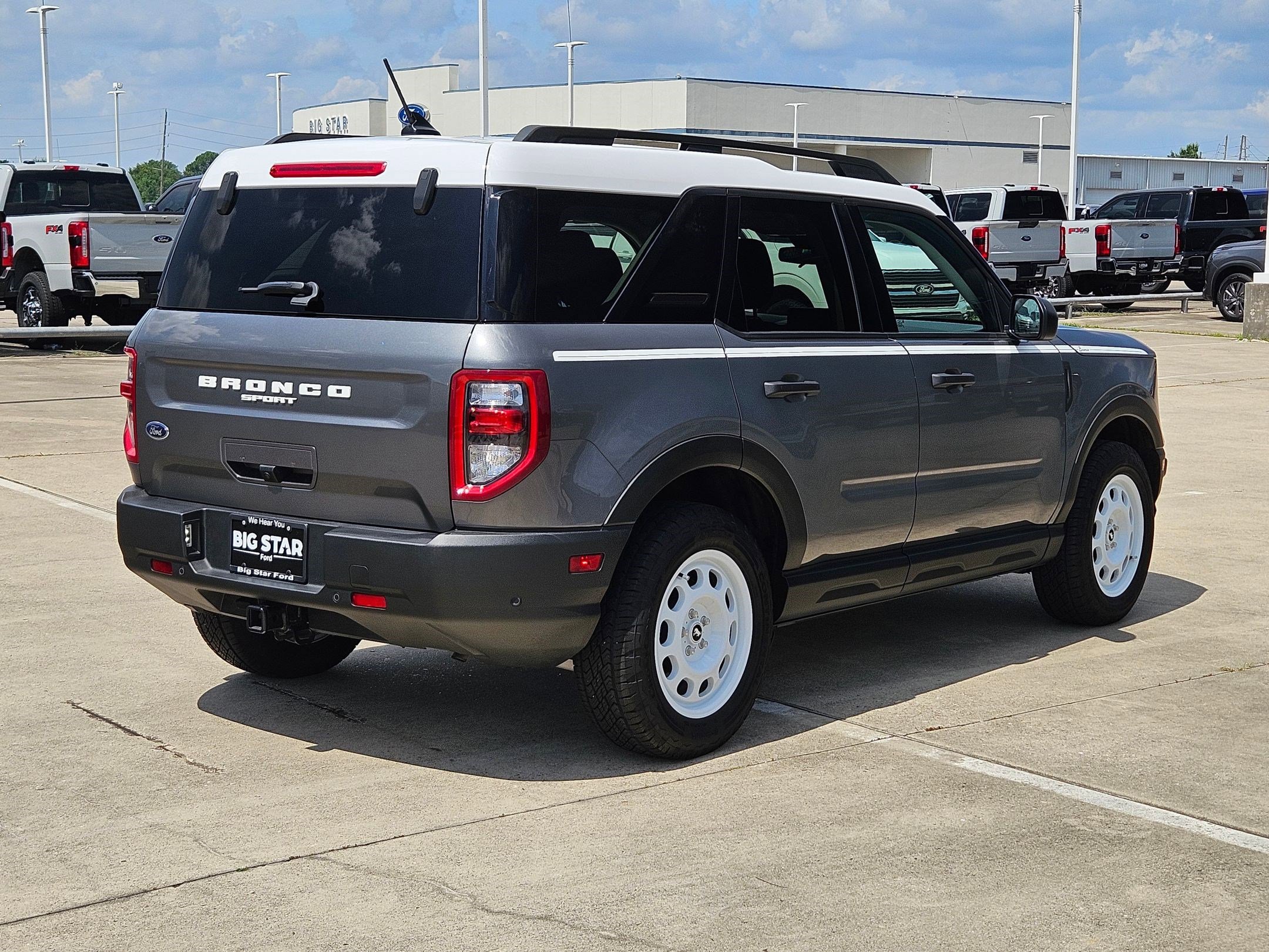 Used 2024 Ford Bronco Sport Heritage w/ Heritage Convenience Package AWD/4WD image 3