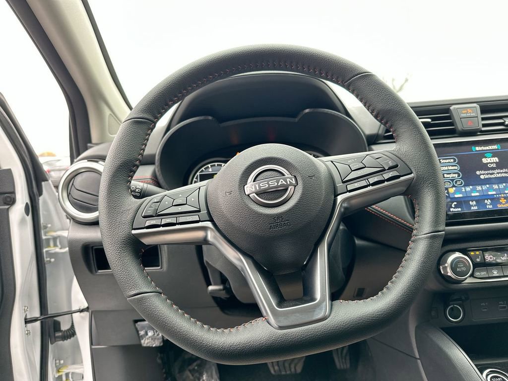 Used 2025 Nissan Versa SR w/ Trunk Package image 24