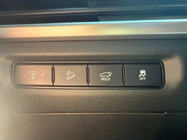 Used 2024 Kia Telluride EX w/ EX Captain's Chair Package AWD/4WD image 30