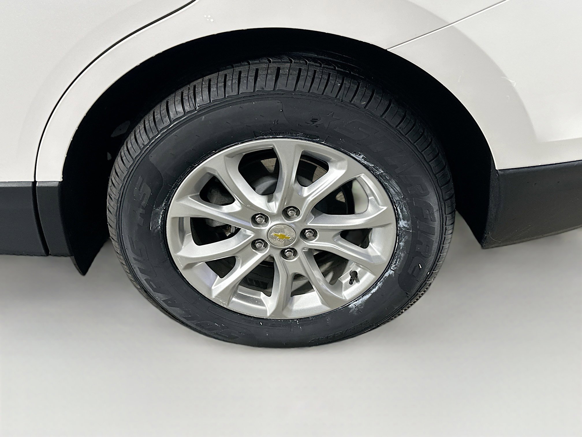 Used 2020 Chevrolet Equinox LT image 11