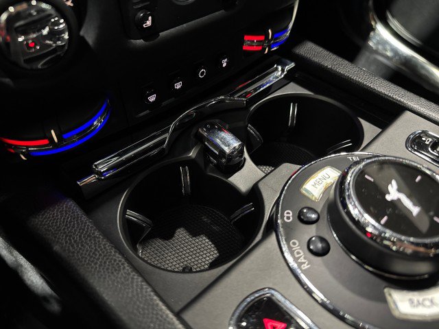 Used 2014 Rolls-Royce Wraith image 62