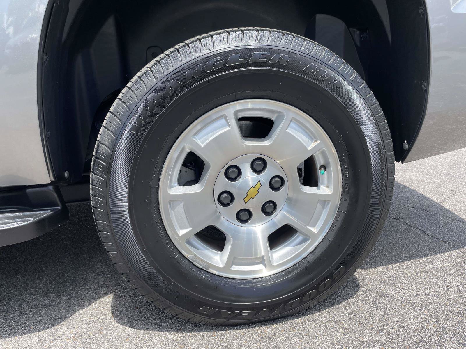 Used 2012 Chevrolet Tahoe LT w/ Luxury Package RWD image 27