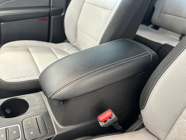 Used 2024 Ford Escape Active AWD/4WD image 29