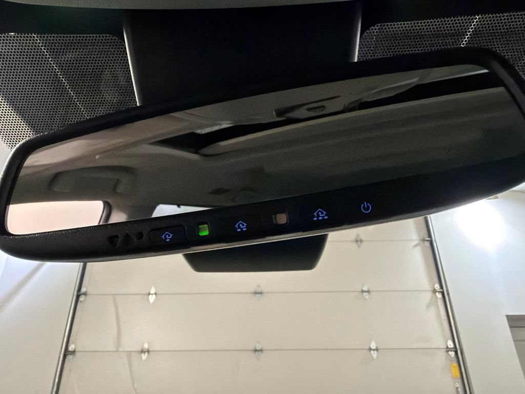 Used 2020 Toyota Sienna XLE Premium FWD image 23