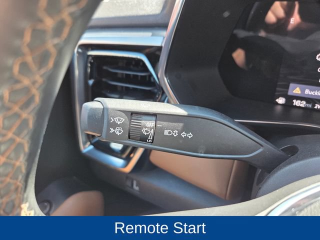 Certified 2023 GMC Canyon AT4 w/ AT4 Premium Package AWD/4WD image 22