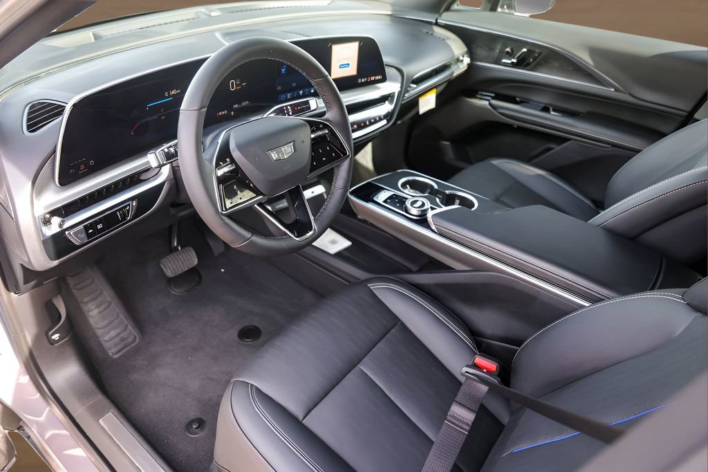 Certified 2024 Cadillac Lyriq Sport image 10