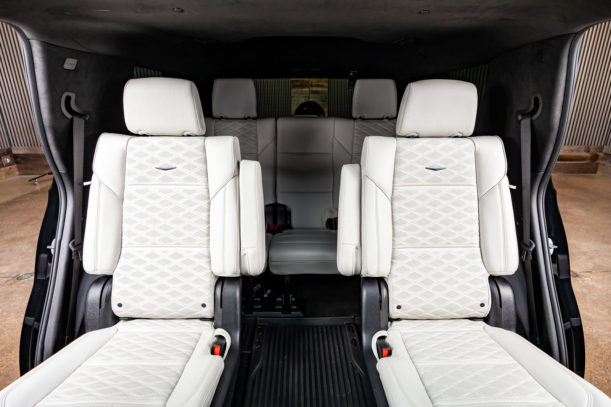 Used 2026 Cadillac Escalade V w/ LPO, Floor Liner Package AWD/4WD image 33