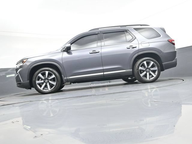 Used 2025 Honda Pilot Touring image 34