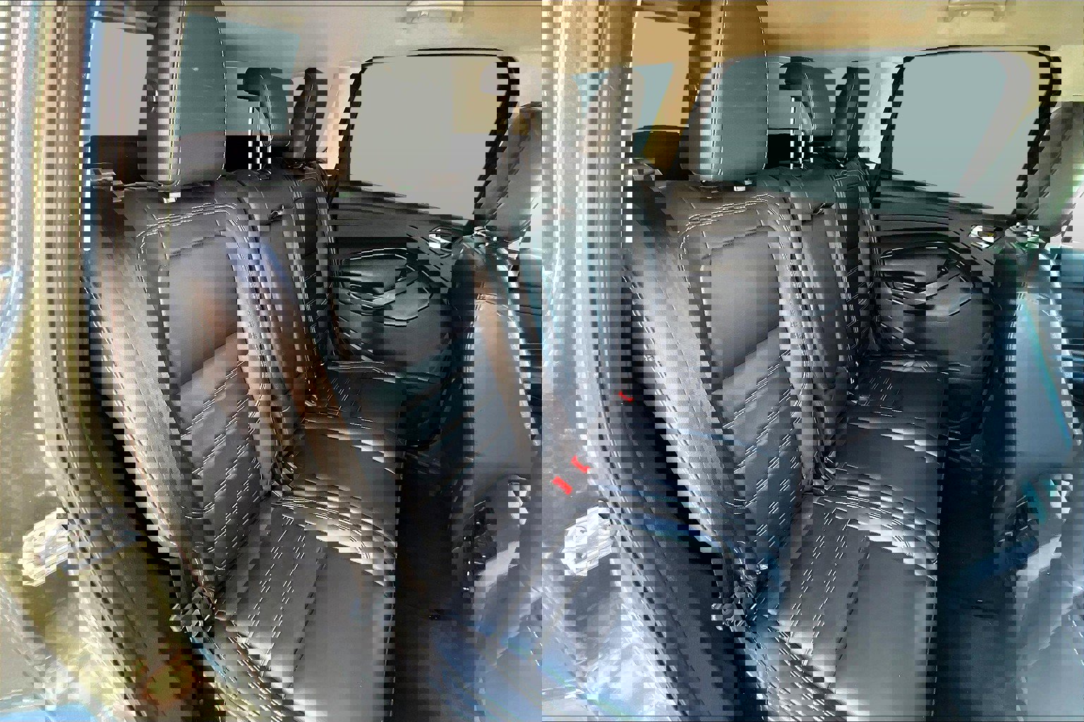 Used 2019 Ford Escape SEL image 23