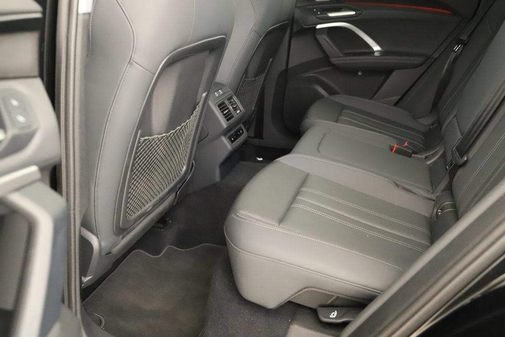 Certified 2025 Audi Q5 Prestige AWD/4WD image 29