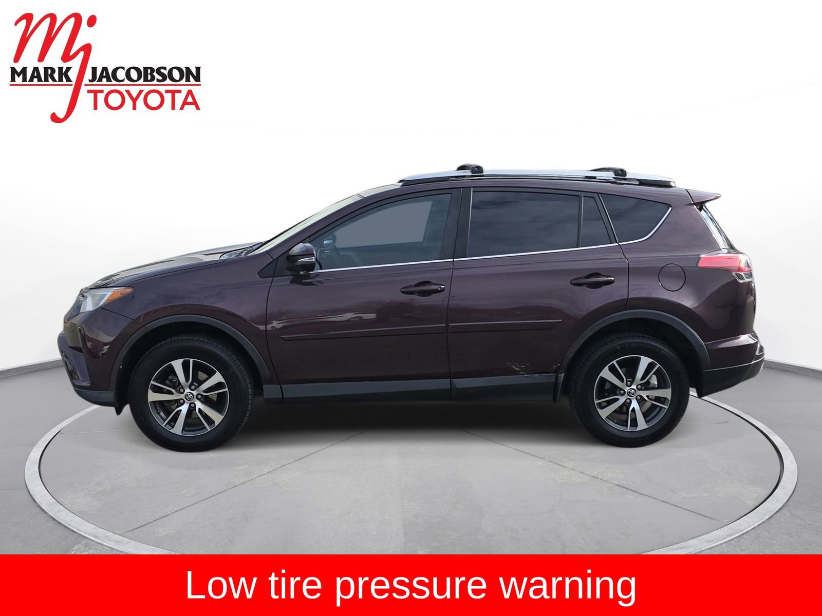 Used 2018 Toyota RAV4 XLE w/ Plus Extra Value Package image 13