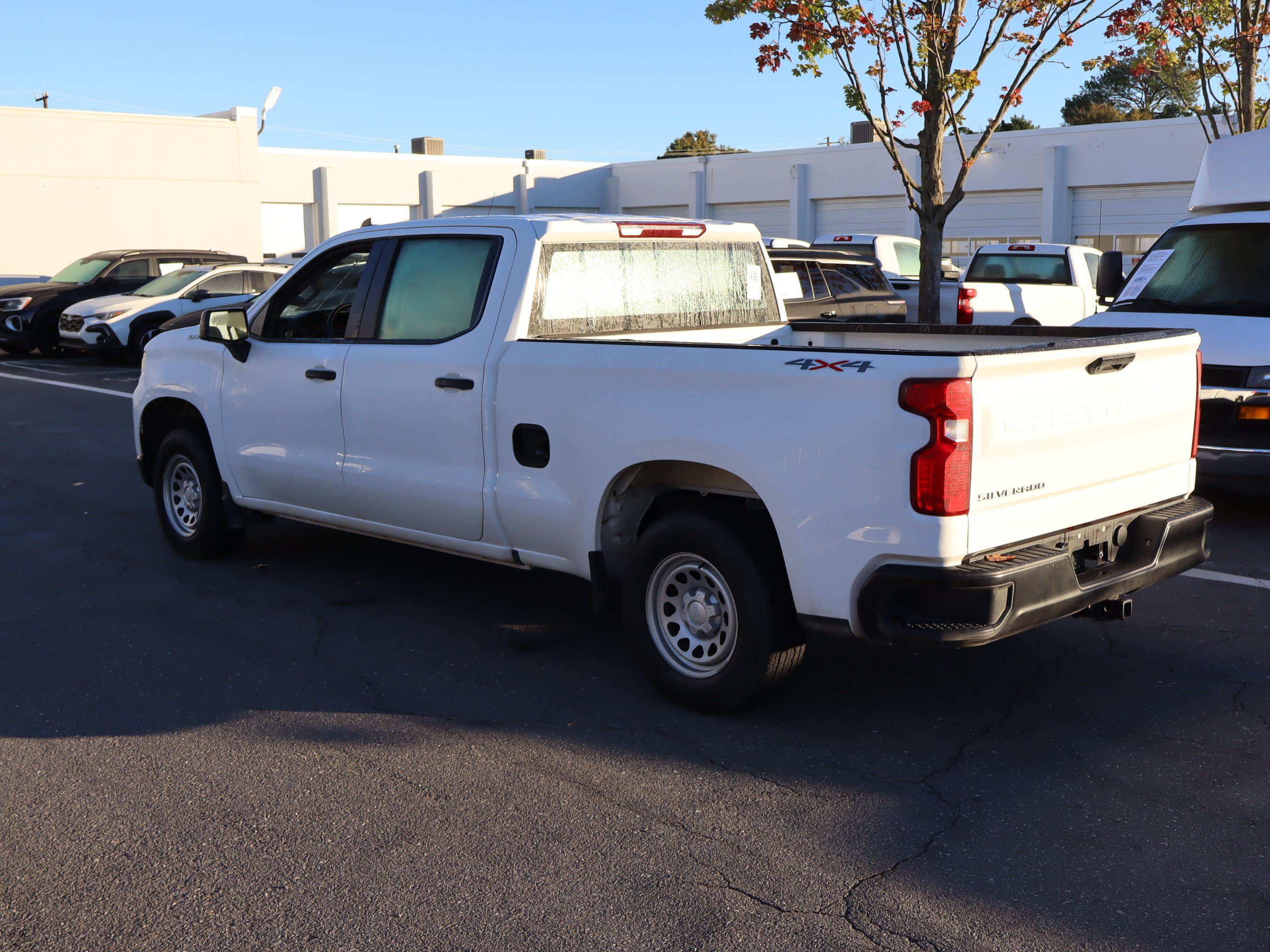 Used 2024 Chevrolet Silverado 1500 W/T w/ Trailering Package AWD/4WD image 9