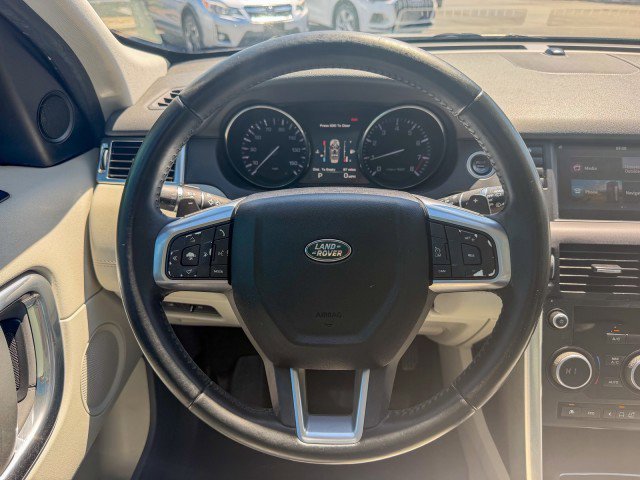 Used 2016 Land Rover Discovery Sport HSE AWD/4WD image 8